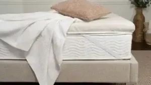 Saatva Memory Foam Topper