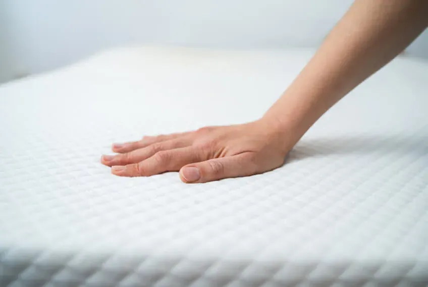 hand feeling mattress